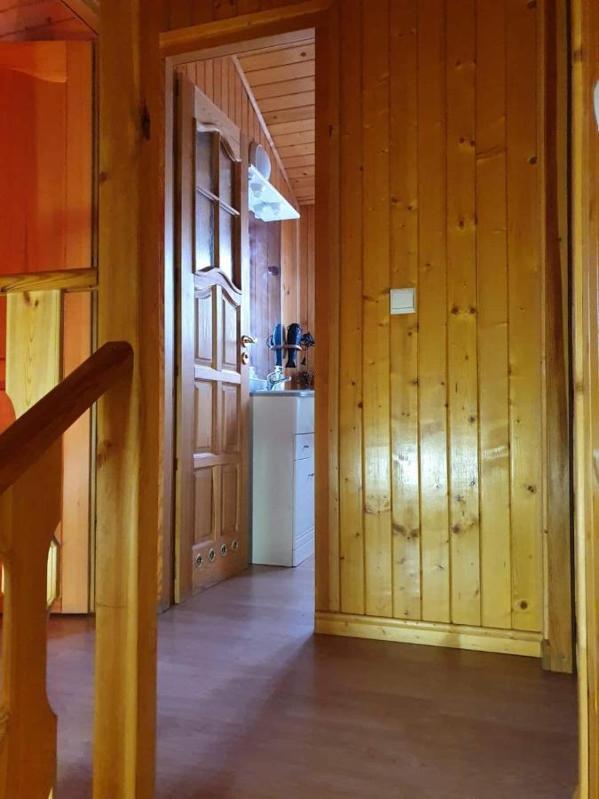 Cabana De Madera Especial Y Acogedora Cardenete Esterno foto