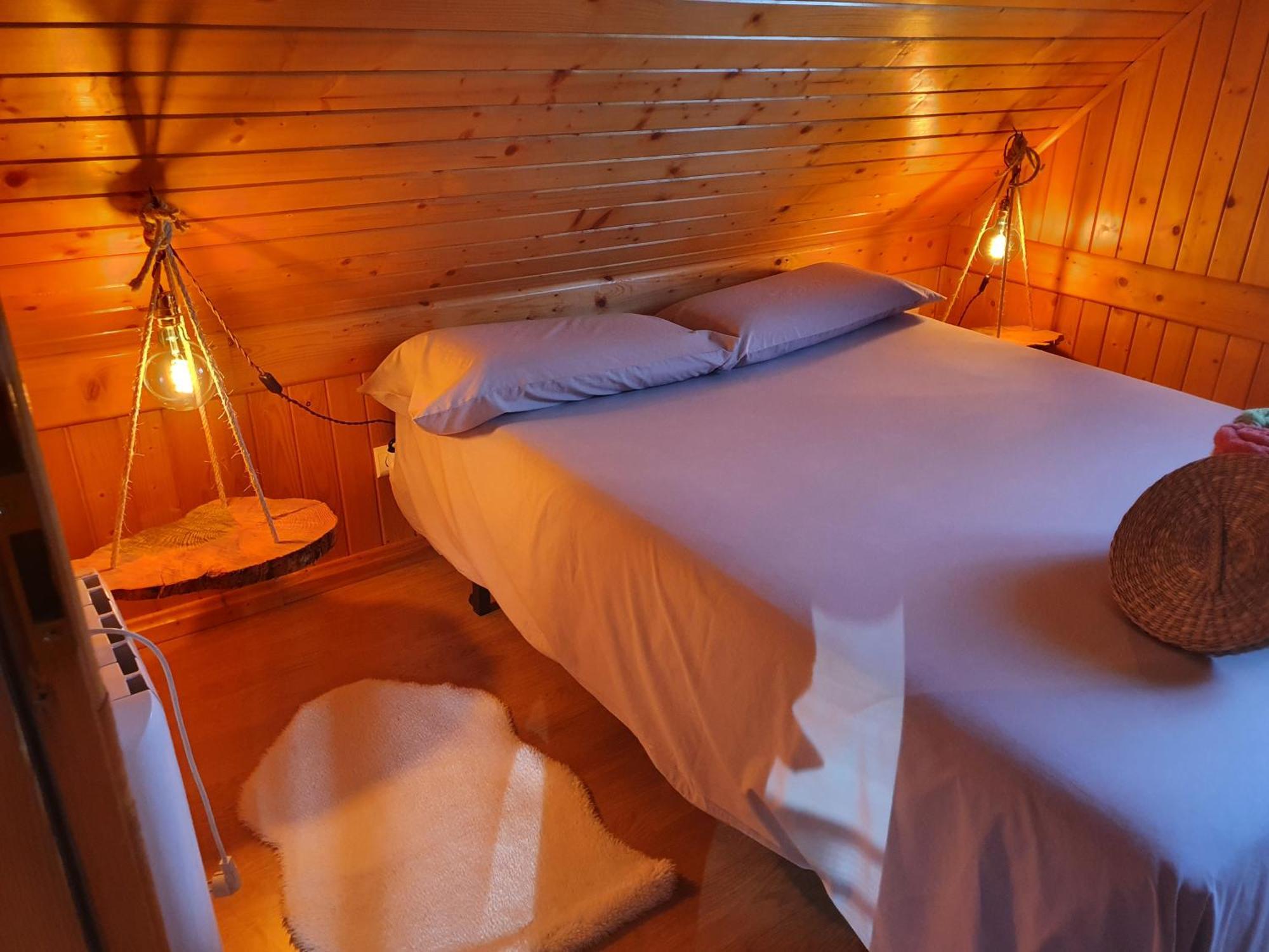 Cabana De Madera Especial Y Acogedora Cardenete Esterno foto